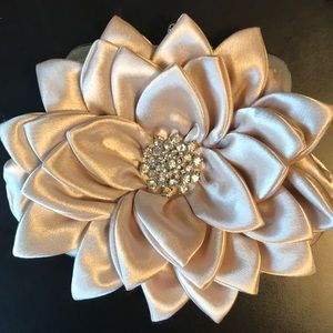 Flower Clutch